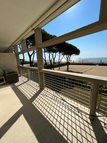 Appartamento Frontemare Da Michi E2 Lido di Jesolo Exterior foto